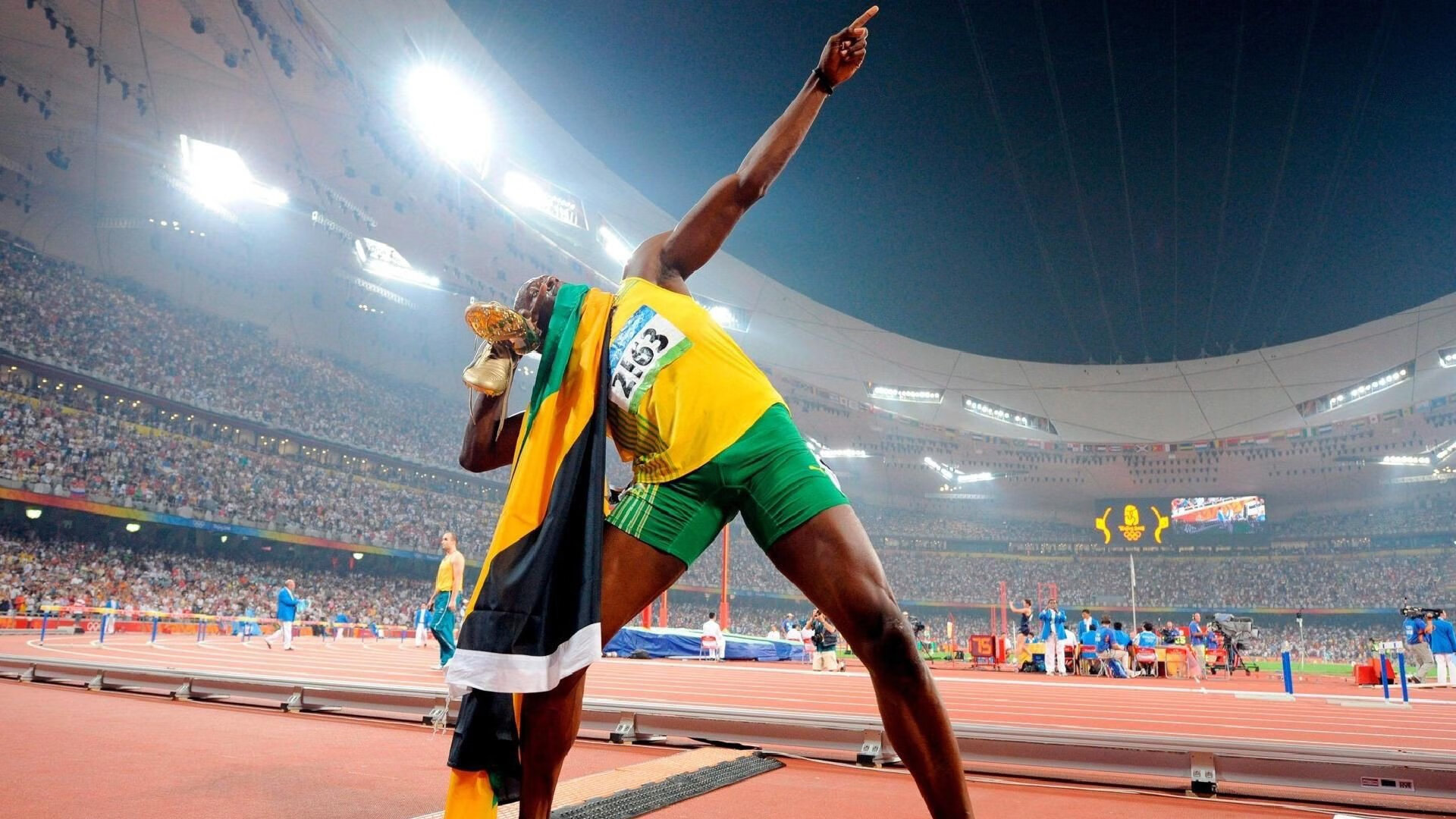 科里·简：全黑队攻防转换中的重要一环，迅速反击让对手措手不及