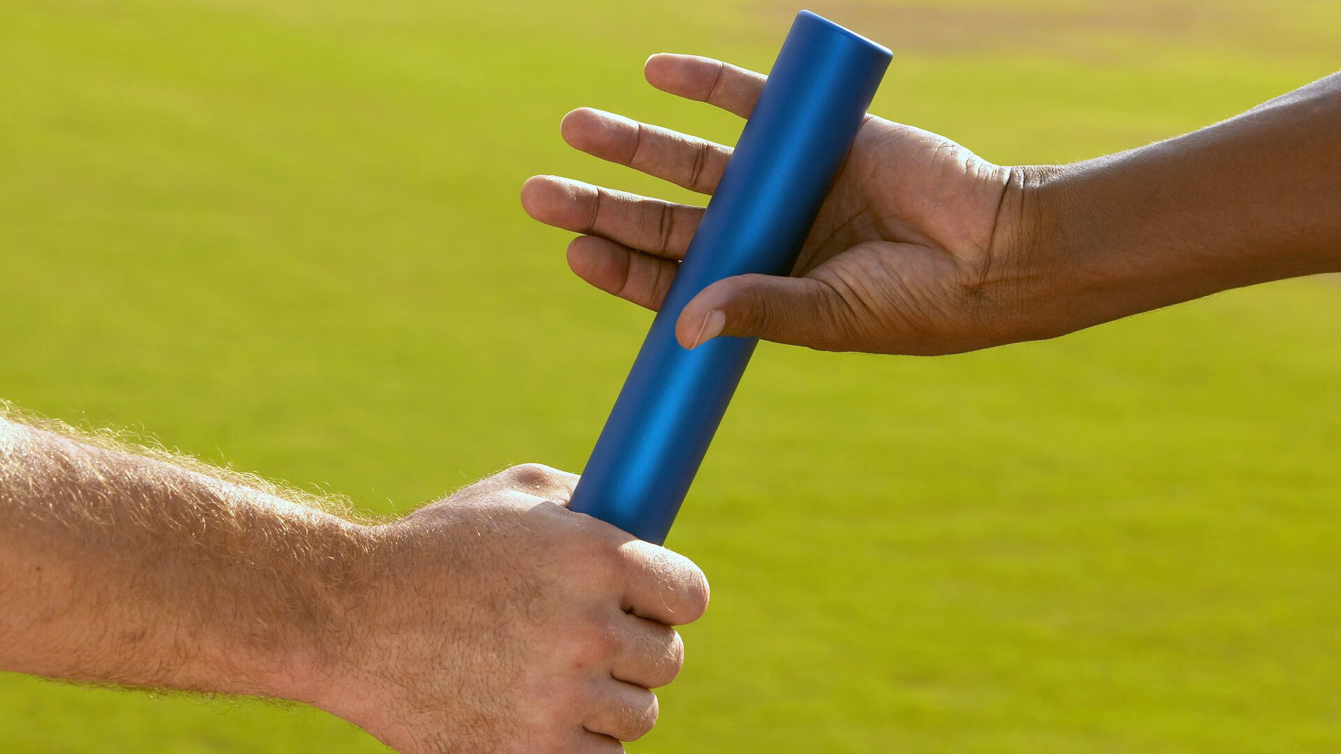 萨默·麦金托什赛后感谢家人和教练，麦金托什还是马金托什